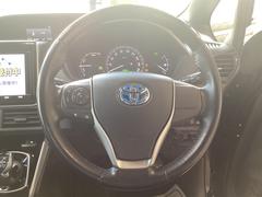 自ら操るハンドル！ドライバーの生命線です。お客様の目で実際にご確認ください。 4