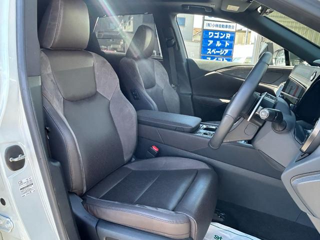 ＲＸ ＲＸ４５０ｈ＋　バージョンＬ　マークレビンソンサウンドシステム　寒冷地仕様　パノラマルーフ　カラーＨＵＤ　ＢＳＭ　レクサスチームメイト　ＡＤパーク　セミアニリン本革シート　ナノイーＸ　純正２１ｉｎＡＷ　デジタルインナーミラー（19枚目）