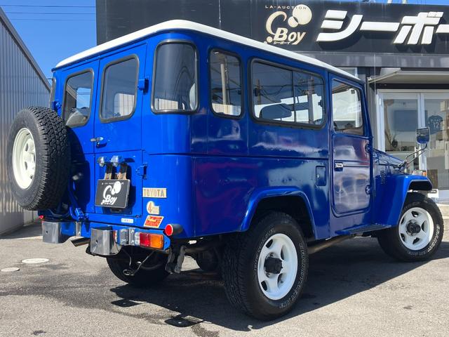 ランドクルーザー４０ 　ランドクルーザー４０　ＢＪ４６Ｖ　ロング　社外１６ｉｎＡＷ　ツイーター　ＣＤオーディオ　リヤヒーター　ウィンチ　ディーゼル車　５ＭＴ（3枚目）