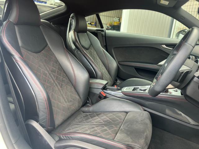 TTクーペ Sラインコンペティション ワンオーナー 150台限定車 コンフォートPKG ブラックスタイリングPKG RSリアスポイラー マトリクスLEDヘッド バーチャルコックピット 前席パワーシート シートヒーター 純正19inAW(16枚目)