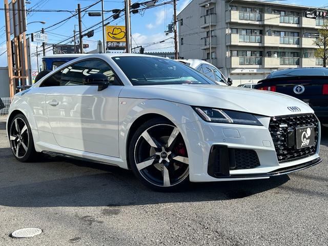 TTクーペ Sラインコンペティション ワンオーナー 150台限定車 コンフォートPKG ブラックスタイリングPKG RSリアスポイラー マトリクスLEDヘッド バーチャルコックピット 前席パワーシート シートヒーター 純正19inAW(27枚目)