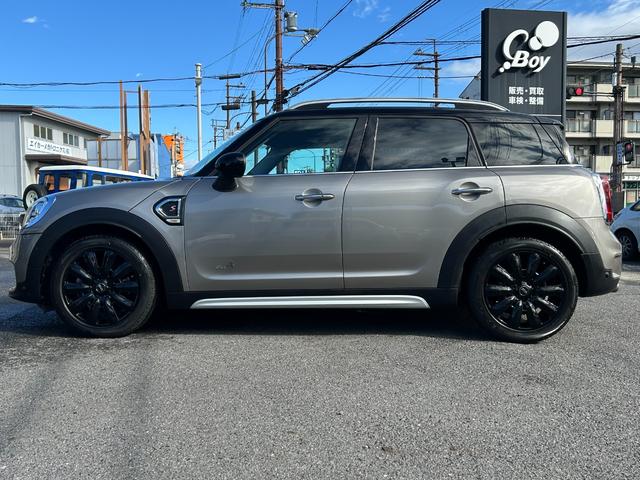 ＭＩＮＩ クーパーＳＤ　クロスオーバー　オール４　ワンオーナー　純正ナビ　バックカメラ　前席シートヒーター　アクティブクルーズコントロール　純正前後ドラレコ　純正１８ｉｎＡＷ　ルーフレール　電動リアゲート　フォグランプ　ＥＴＣ（29枚目）