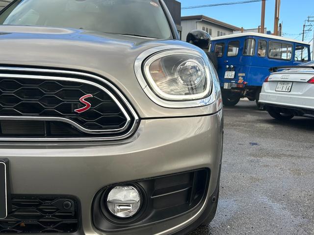 ＭＩＮＩ クーパーＳＤ　クロスオーバー　オール４　ワンオーナー　純正ナビ　バックカメラ　前席シートヒーター　アクティブクルーズコントロール　純正前後ドラレコ　純正１８ｉｎＡＷ　ルーフレール　電動リアゲート　フォグランプ　ＥＴＣ（31枚目）