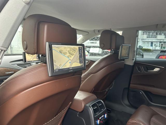 A7スポーツバック 3.0TFSIクワトロ ブラウンレザー 純正HDDナビ 地デジTV バックカメラ 木目パネル 前席パワーシート 全席シートヒーター BSM 純正20inAW 後席ヘッドレストモニター BOSEサウンドシステム ETC(26枚目)