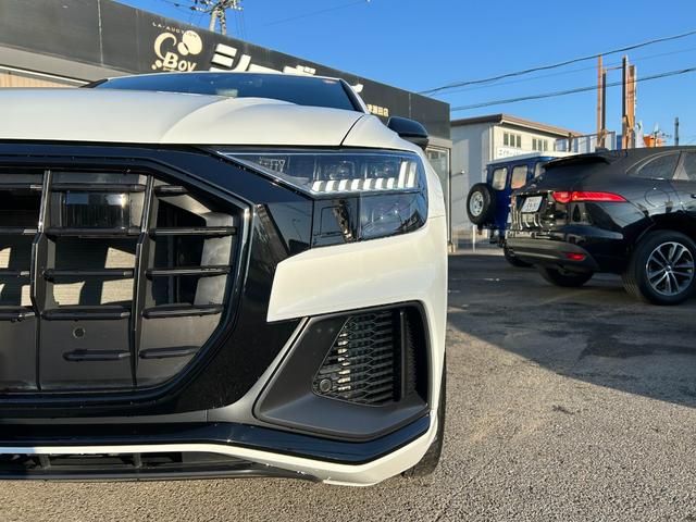 Ｑ８ ５５ＴＦＳＩクワトロ　Ｓライン　ワンオーナー　ブラックスタイリングＰＫＧ　コンフォートアシスタンスＰＫＧ　ＳラインプラスＰＫＧ　ＢＡＮＧ＆ＯＬＵＦＳＥＮサウンドシステム　前席マッサージ機能　ＡＣＣ　ＢＳＭ　バーチャルコックピット（40枚目）