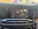 【バックカメラ】駐車時に後方がリアルタイム映像で確認できます。大型商業施設や立体駐車場での駐車時や、夜間のバック時に大活躍!運転スキルに関わらず、今や必須となった装備のひとつです。