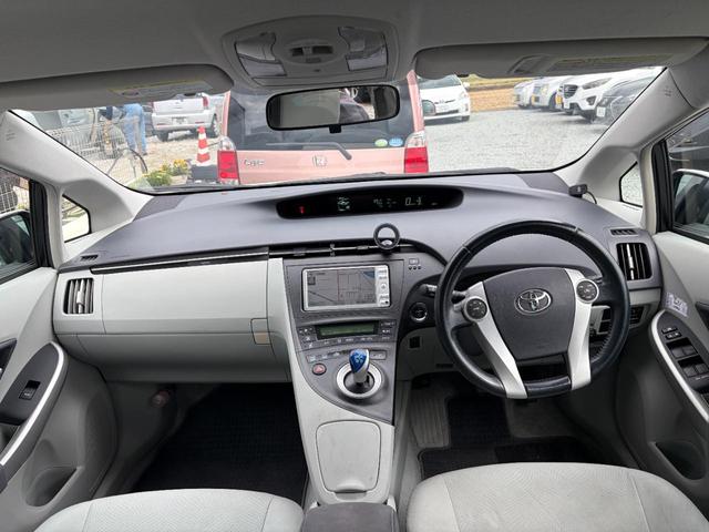 プリウス Ｓ　ＬＥＤエディション（8枚目）