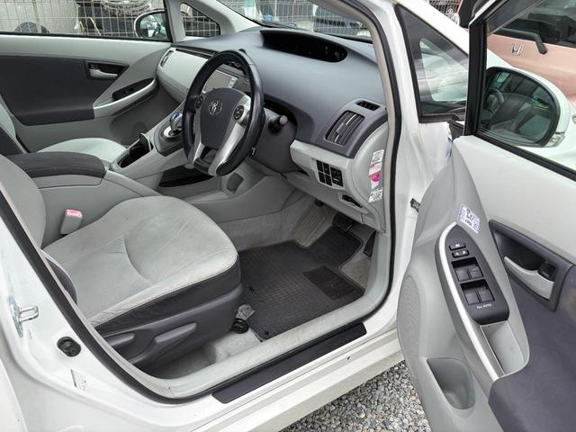 プリウス Ｓ　ＬＥＤエディション（10枚目）