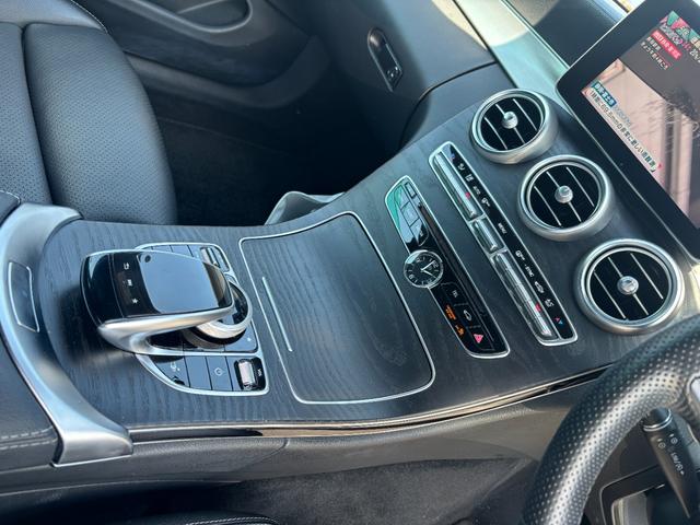 Cクラス C180クーペ スポーツ(28枚目)