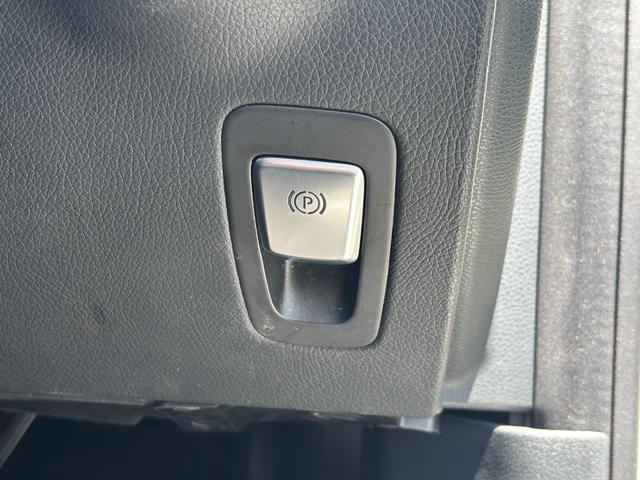 Cクラス C180クーペ スポーツ(30枚目)