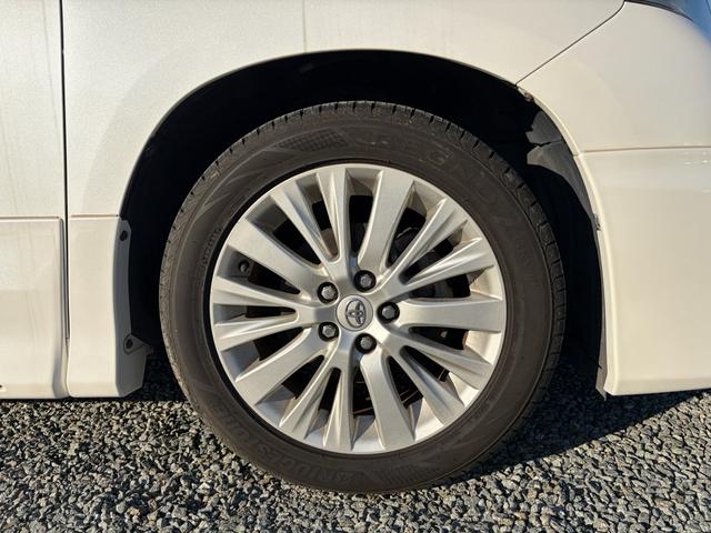 ヴェルファイア 2.4V V モデリスタエアロ 8インチナビ 後席モニター 両側電動スライドドア 1オーナー 禁煙車 白内装 べージュ内装 フルセグ(11枚目)