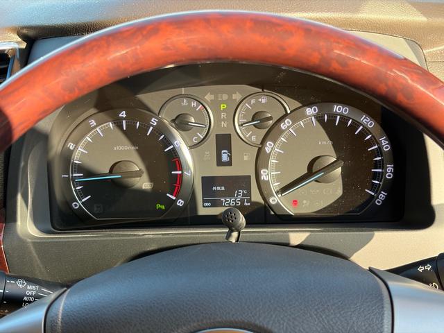 ヴェルファイア 2.4V V モデリスタエアロ 8インチナビ 後席モニター 両側電動スライドドア 1オーナー 禁煙車 白内装 べージュ内装 フルセグ(16枚目)