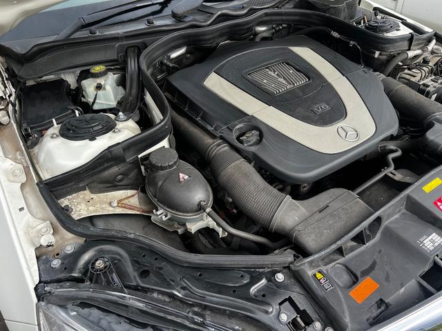Ｅクラス Ｅ３５０　アバンギャルド　Ｂｌｕｅｔｏｏｔｈ　スマートキー　プッシュスタート　オートライト　盗難防止システム　ＨＤＤナビ　ナビ　電動シート　エアコン　オートクルーズ　革シート　ＡＢＳ（58枚目）