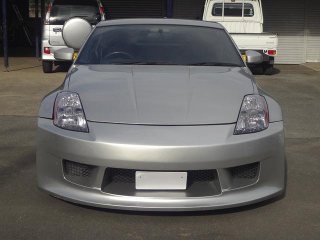 フェアレディＺ バージョンＴ　禁煙車　社外フルエアロ　減衰調整式車高調　大径マフラー　社外２０ＡＷ　フィルム施工　黒革　シートヒーター　革巻ハンドル　パワーシート　社外ＤＡ　ＨＤＭＩ　ＵＳＢ　社外ツイーター　ＥＴＣ　ＴＳＣオフ（2枚目）