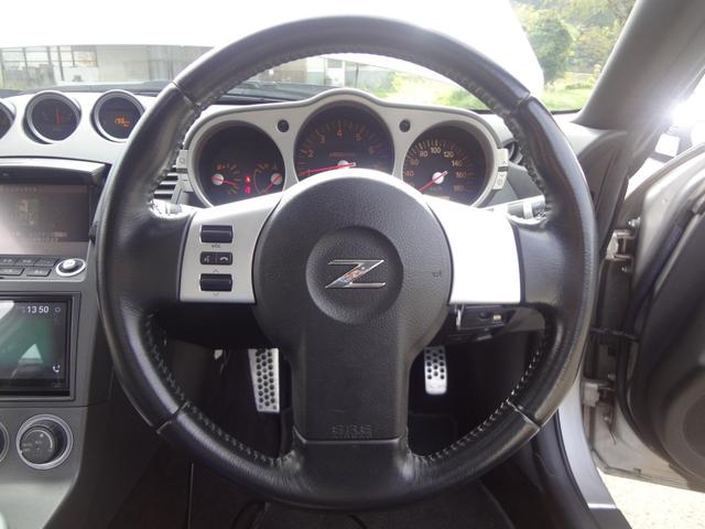フェアレディＺ バージョンＴ　禁煙車　社外フルエアロ　減衰調整式車高調　大径マフラー　社外２０ＡＷ　フィルム施工　黒革　シートヒーター　革巻ハンドル　パワーシート　社外ＤＡ　ＨＤＭＩ　ＵＳＢ　社外ツイーター　ＥＴＣ　ＴＳＣオフ（11枚目）