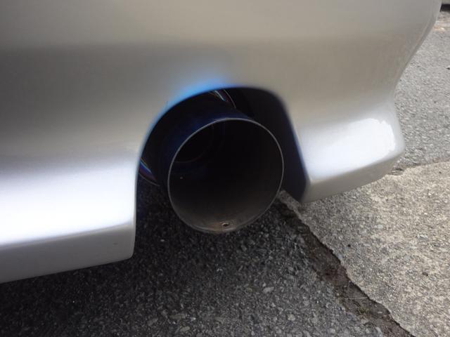 フェアレディＺ バージョンＴ　禁煙車　社外フルエアロ　減衰調整式車高調　大径マフラー　社外２０ＡＷ　フィルム施工　黒革　シートヒーター　革巻ハンドル　パワーシート　社外ＤＡ　ＨＤＭＩ　ＵＳＢ　社外ツイーター　ＥＴＣ　ＴＳＣオフ（22枚目）