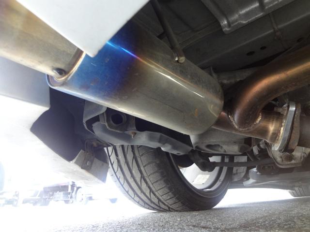 フェアレディＺ バージョンＴ　禁煙車　社外フルエアロ　減衰調整式車高調　大径マフラー　社外２０ＡＷ　フィルム施工　黒革　シートヒーター　革巻ハンドル　パワーシート　社外ＤＡ　ＨＤＭＩ　ＵＳＢ　社外ツイーター　ＥＴＣ　ＴＳＣオフ（23枚目）