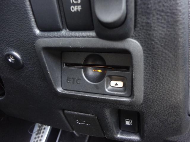 フェアレディＺ バージョンＴ　禁煙車　社外フルエアロ　減衰調整式車高調　大径マフラー　社外２０ＡＷ　フィルム施工　黒革　シートヒーター　革巻ハンドル　パワーシート　社外ＤＡ　ＨＤＭＩ　ＵＳＢ　社外ツイーター　ＥＴＣ　ＴＳＣオフ（28枚目）