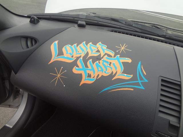 フェアレディＺ バージョンＴ　禁煙車　社外フルエアロ　減衰調整式車高調　大径マフラー　社外２０ＡＷ　フィルム施工　黒革　シートヒーター　革巻ハンドル　パワーシート　社外ＤＡ　ＨＤＭＩ　ＵＳＢ　社外ツイーター　ＥＴＣ　ＴＳＣオフ（29枚目）