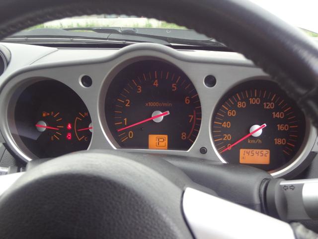 フェアレディＺ バージョンＴ　禁煙車　社外フルエアロ　減衰調整式車高調　大径マフラー　社外２０ＡＷ　フィルム施工　黒革　シートヒーター　革巻ハンドル　パワーシート　社外ＤＡ　ＨＤＭＩ　ＵＳＢ　社外ツイーター　ＥＴＣ　ＴＳＣオフ（40枚目）