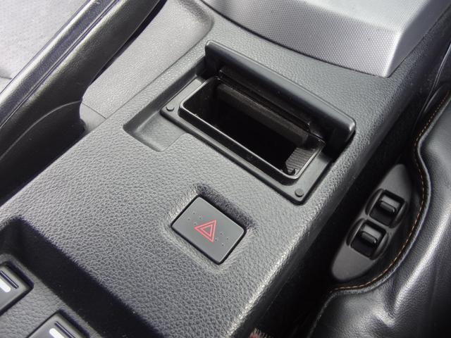 フェアレディＺ バージョンＴ　禁煙車　社外フルエアロ　減衰調整式車高調　大径マフラー　社外２０ＡＷ　フィルム施工　黒革　シートヒーター　革巻ハンドル　パワーシート　社外ＤＡ　ＨＤＭＩ　ＵＳＢ　社外ツイーター　ＥＴＣ　ＴＳＣオフ（46枚目）