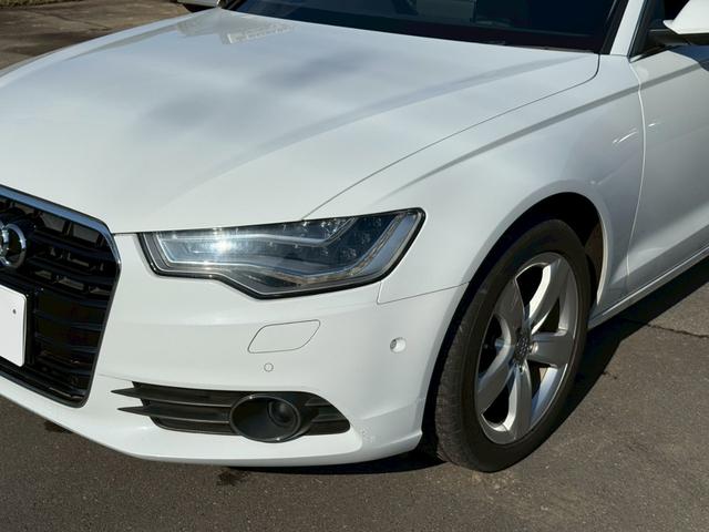 A6アバント 2.8FSIクワトロ 4WD 禁煙 プレセンスパッケージ 前後ドラレコ BOSEサウンド 駐車支援 全周囲カメラ サイドアシスト レーダークルコン シートメモリー パワーゲート ETC 黒革 シートヒーター 純正AW(9枚目)