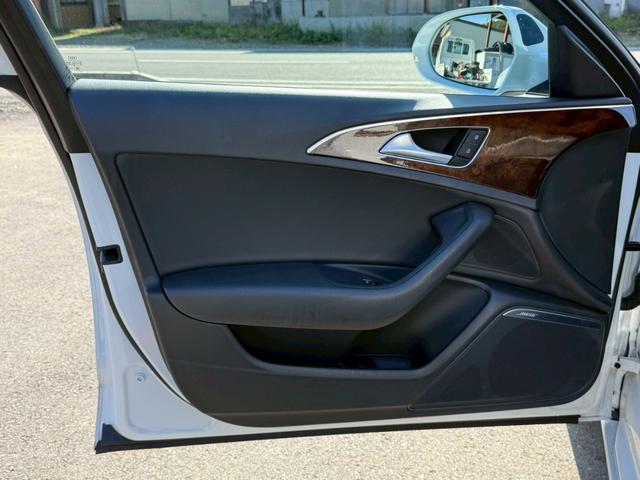 A6アバント 2.8FSIクワトロ 4WD 禁煙 プレセンスパッケージ 前後ドラレコ BOSEサウンド 駐車支援 全周囲カメラ サイドアシスト レーダークルコン シートメモリー パワーゲート ETC 黒革 シートヒーター 純正AW(52枚目)