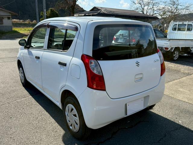 アルト F 4WD 5MT キーレスエントリー 純正オーディオ(7枚目)