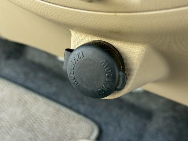 アルト F 4WD 5MT キーレスエントリー 純正オーディオ(26枚目)