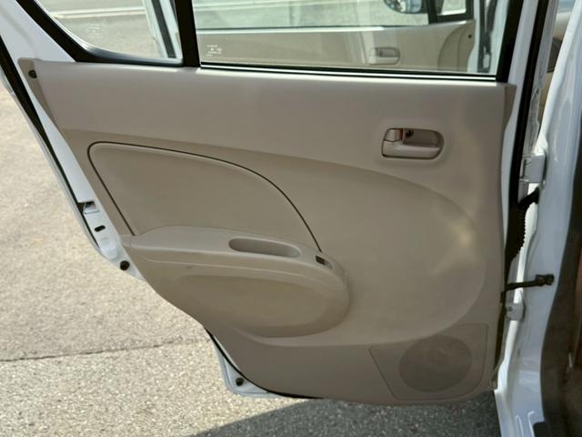 アルト F 4WD 5MT キーレスエントリー 純正オーディオ(38枚目)