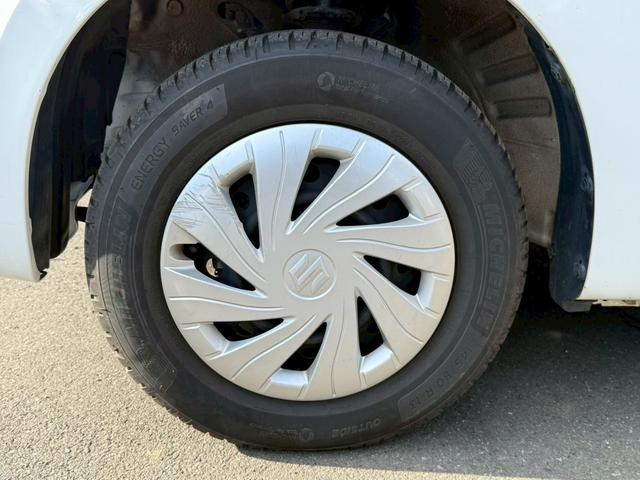 アルト F 4WD 5MT キーレスエントリー 純正オーディオ(62枚目)