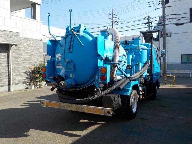 ファイター 　強力吸引車　汚泥吸引車　モリタエコノス製　パワフルマスター　ＲＢＸ４２ＰＶＤＢＨ　風量４０　タンク胴巻きステンレス　容量２８００　ホース付き（6枚目）