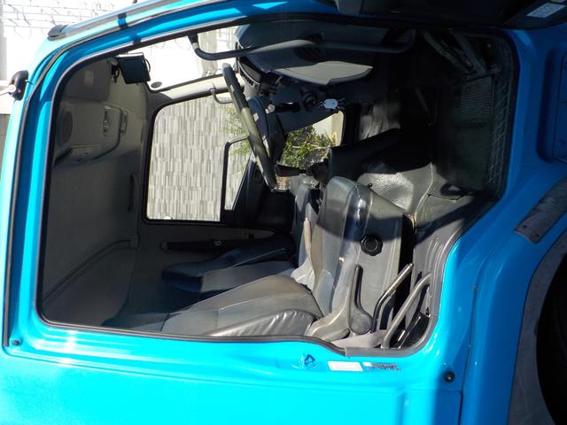 ファイター 　強力吸引車　汚泥吸引車　モリタエコノス製　パワフルマスター　ＲＢＸ４２ＰＶＤＢＨ　風量４０　タンク胴巻きステンレス　容量２８００　ホース付き（7枚目）