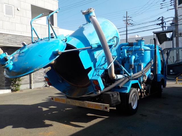 ファイター 　強力吸引車　汚泥吸引車　モリタエコノス製　パワフルマスター　ＲＢＸ４２ＰＶＤＢＨ　風量４０　タンク胴巻きステンレス　容量２８００　ホース付き（20枚目）