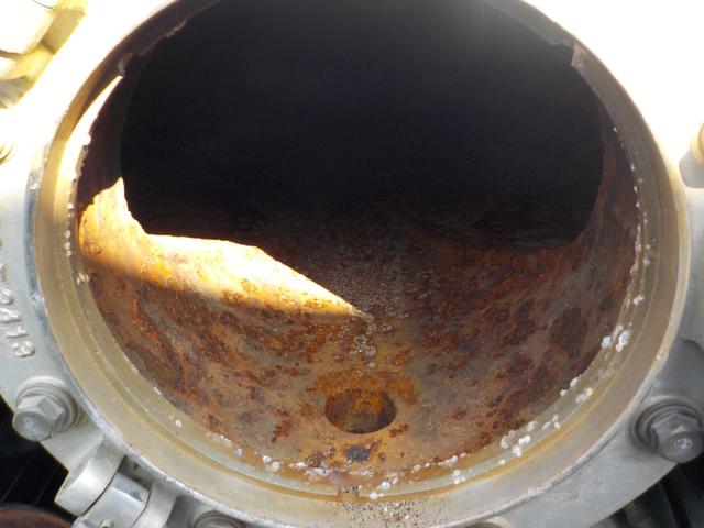 ファイター 　強力吸引車　汚泥吸引車　モリタエコノス製　パワフルマスター　ＲＢＸ４２ＰＶＤＢＨ　風量４０　タンク胴巻きステンレス　容量２８００　ホース付き（23枚目）