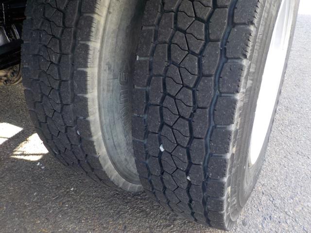 ファイター 　強力吸引車　汚泥吸引車　モリタエコノス製　パワフルマスター　ＲＢＸ４２ＰＶＤＢＨ　風量４０　タンク胴巻きステンレス　容量２８００　ホース付き（26枚目）