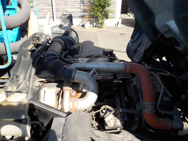 ファイター 　強力吸引車　汚泥吸引車　モリタエコノス製　パワフルマスター　ＲＢＸ４２ＰＶＤＢＨ　風量４０　タンク胴巻きステンレス　容量２８００　ホース付き（29枚目）