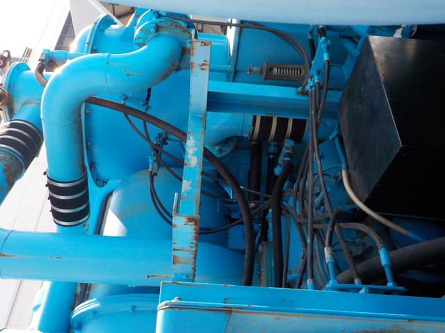 ファイター 　強力吸引車　汚泥吸引車　モリタエコノス製　パワフルマスター　ＲＢＸ４２ＰＶＤＢＨ　風量４０　タンク胴巻きステンレス　容量２８００　ホース付き（40枚目）