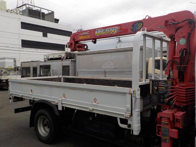 デュトロ 古河ユニック製 3段クレーン ラジコン付き 荷台鉄板張り 積載3000kg 車検付き(10枚目)