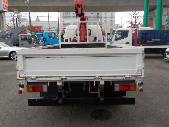 デュトロ 古河ユニック製 3段クレーン ラジコン付き 荷台鉄板張り 積載3000kg 車検付き(11枚目)