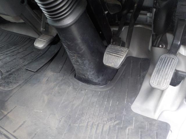 デュトロ 古河ユニック製 3段クレーン ラジコン付き 荷台鉄板張り 積載3000kg 車検付き(30枚目)