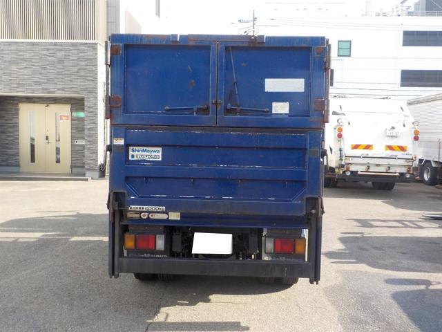 エルフトラック 　土砂禁深ダンプ　新明和工業製　リア観音式扉　６００ｋｇ垂直ゲート付き（5枚目）
