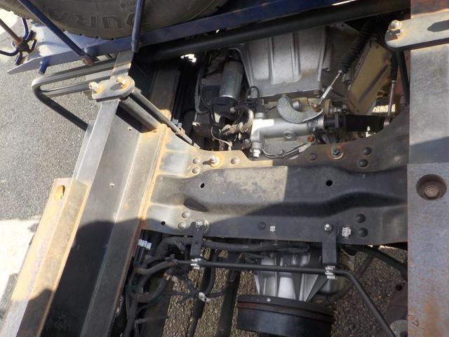 エルフトラック 　土砂禁深ダンプ　新明和工業製　リア観音式扉　６００ｋｇ垂直ゲート付き（10枚目）