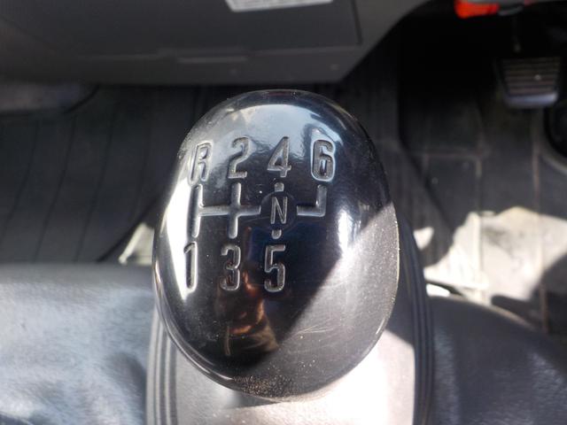 エルフトラック 　土砂禁深ダンプ　新明和工業製　リア観音式扉　６００ｋｇ垂直ゲート付き（19枚目）