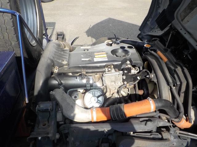 エルフトラック 　土砂禁深ダンプ　新明和工業製　リア観音式扉　６００ｋｇ垂直ゲート付き（26枚目）