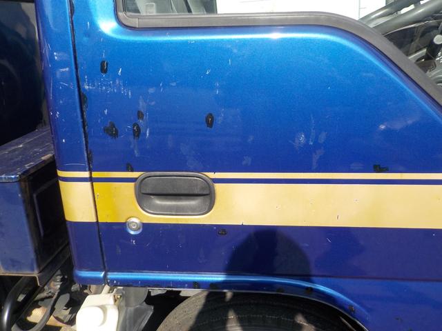 エルフトラック 　土砂禁深ダンプ　新明和工業製　リア観音式扉　６００ｋｇ垂直ゲート付き（30枚目）