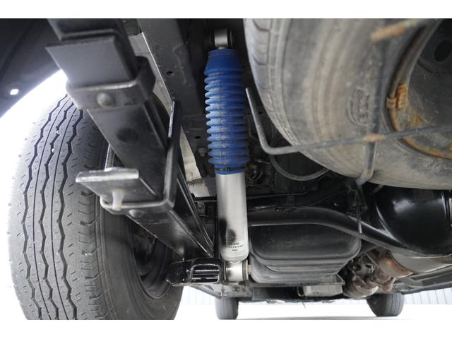 ハイエースバン スーパーGL ダークプライム 3.0D ワンオーナー 10インチフローティングナビ ヒッチメンバー LEDヘッドライト LEDフォグ 追加スピーカー アンプ ミラー型バックカメラ バットフェイスボンネット キーフリー/Pスタート(47枚目)