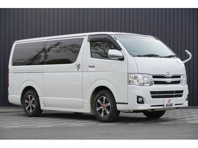 レジアスエースバン ロングスーパーＧＬ　２．０Ｇ　ワンオーナー　ベットキット　１５インチＡＷ　　純正ＨＩＤヘッド　ＧＯＯＤ　ＹＥＡＲ　Ｗレター　純正ナビ　キーレスキー　オートエアコン　パールホワイト０７０（4枚目）