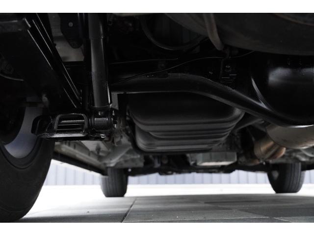 レジアスエースバン ロングスーパーＧＬ　２．０Ｇ　ワンオーナー　ベットキット　１５インチＡＷ　　純正ＨＩＤヘッド　ＧＯＯＤ　ＹＥＡＲ　Ｗレター　純正ナビ　キーレスキー　オートエアコン　パールホワイト０７０（40枚目）