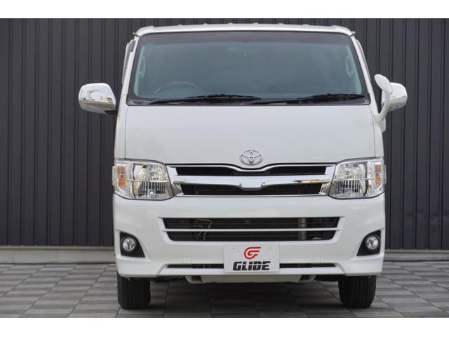 レジアスエースバン ロングスーパーＧＬ　２．０Ｇ　ワンオーナー　ベットキット　１５インチＡＷ　　純正ＨＩＤヘッド　ＧＯＯＤ　ＹＥＡＲ　Ｗレター　純正ナビ　キーレスキー　オートエアコン　パールホワイト０７０（58枚目）